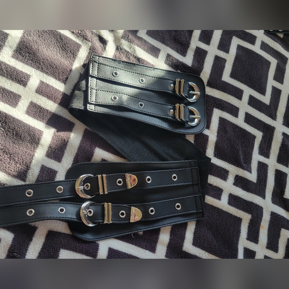 Black Double Buckle Belt